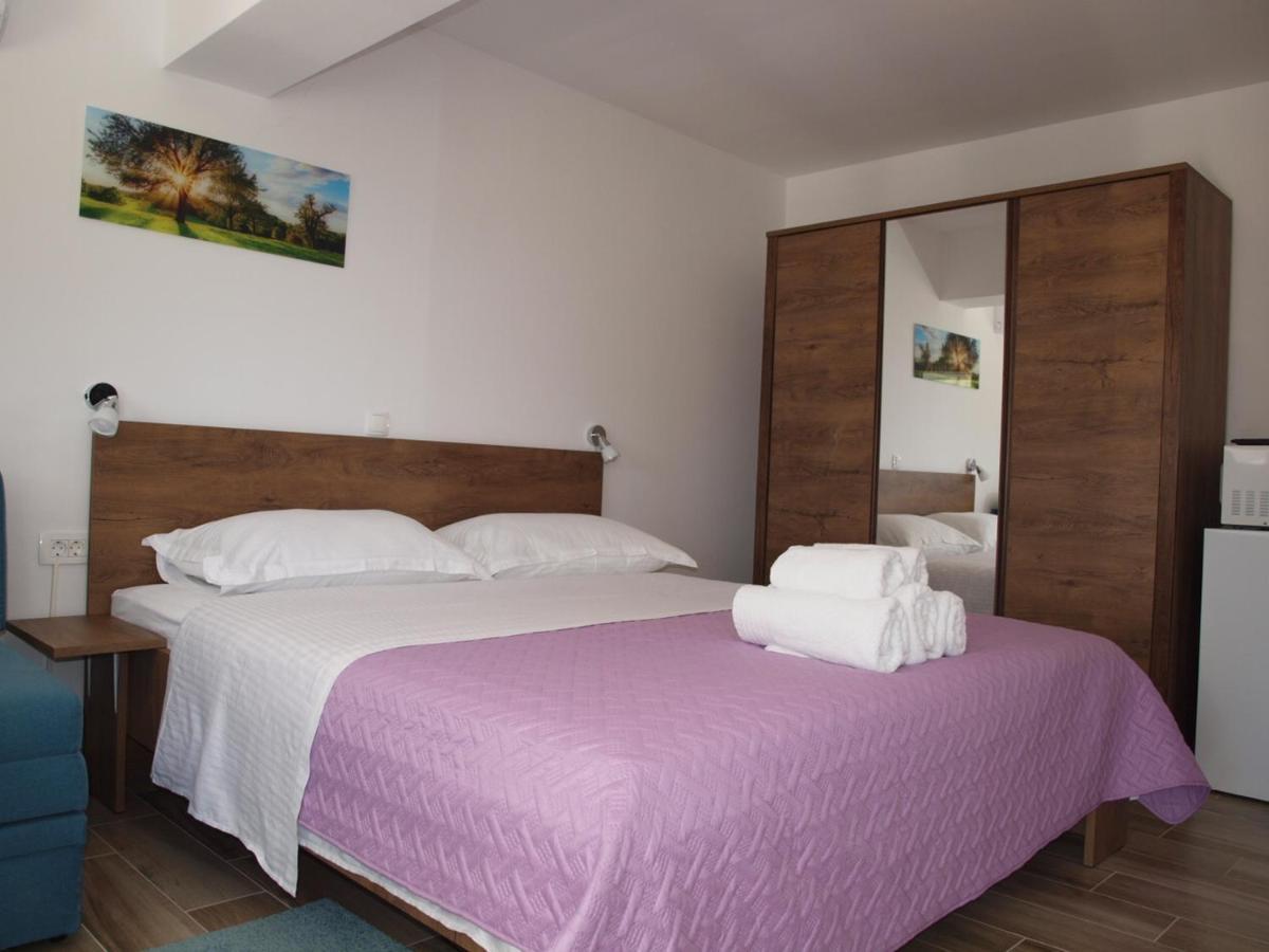 Apartman&Studio S Плоче Экстерьер фото