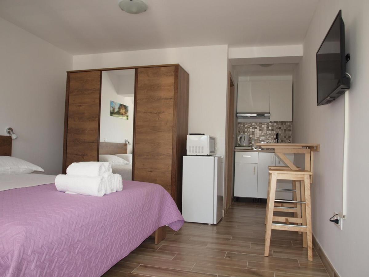 Apartman&Studio S Плоче Экстерьер фото